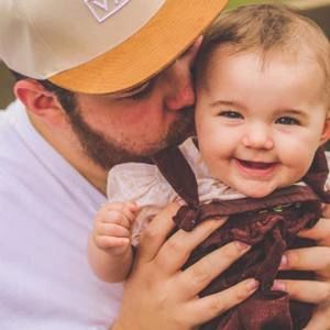 Meet your Posher, Dakota